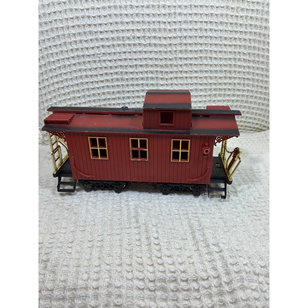Vintage G Scale Santa Fe Caboose Model Train Car Red